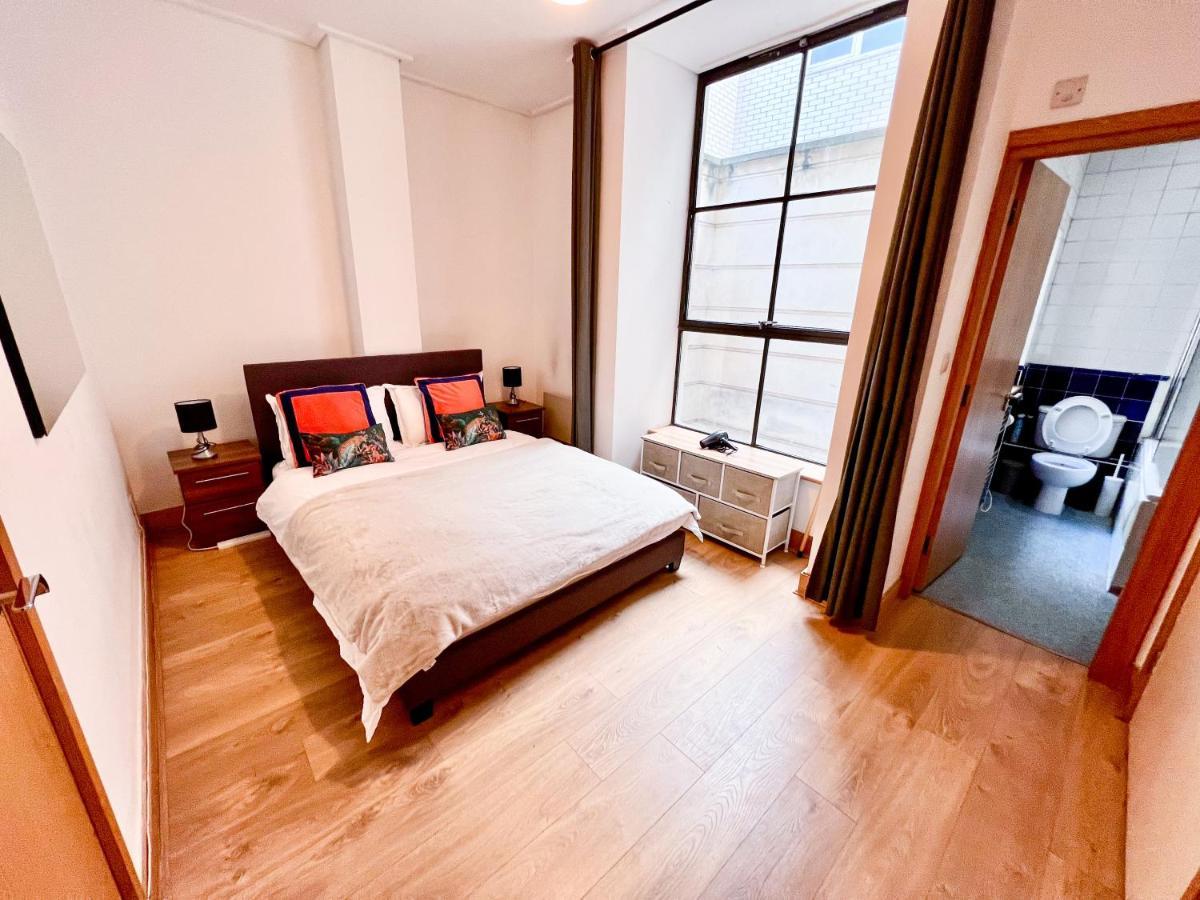 לונדון Superior Entire Apartment Between St Pauls Cathedral And Covent Garden מראה חיצוני תמונה