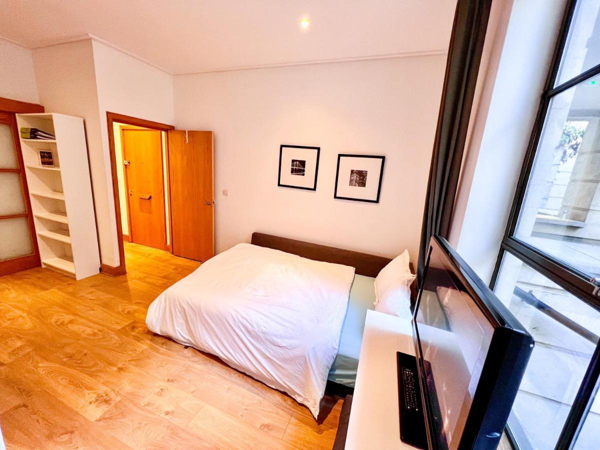 לונדון Superior Entire Apartment Between St Pauls Cathedral And Covent Garden מראה חיצוני תמונה