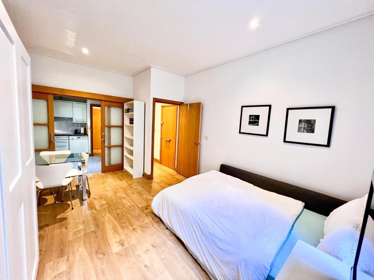 לונדון Superior Entire Apartment Between St Pauls Cathedral And Covent Garden מראה חיצוני תמונה