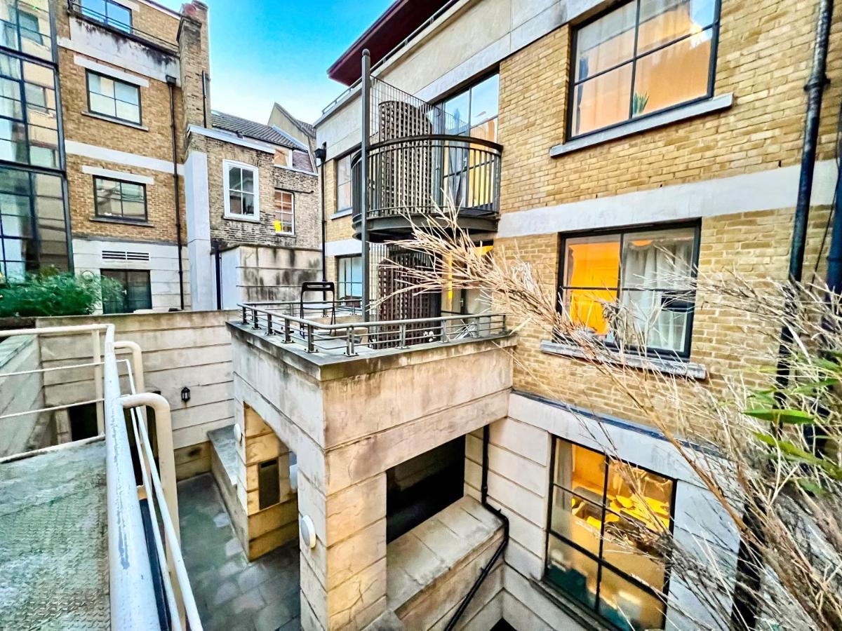 לונדון Superior Entire Apartment Between St Pauls Cathedral And Covent Garden מראה חיצוני תמונה